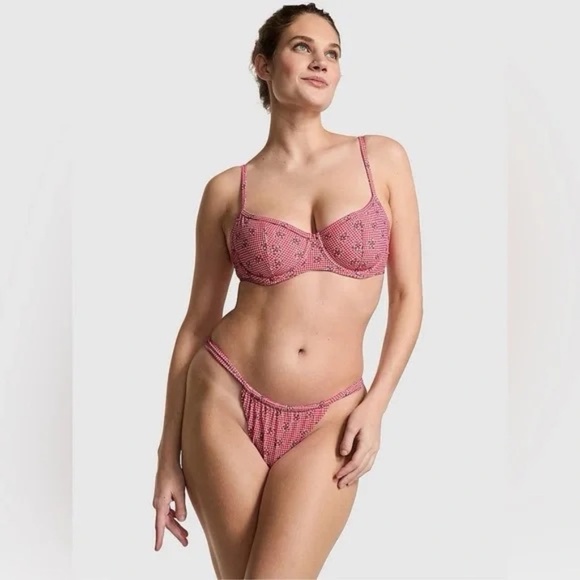 New! SET Frankie’s Bikinis x Pink Rosalind Bandeau Reilly Bikini 31496 - Picture 3 of 14